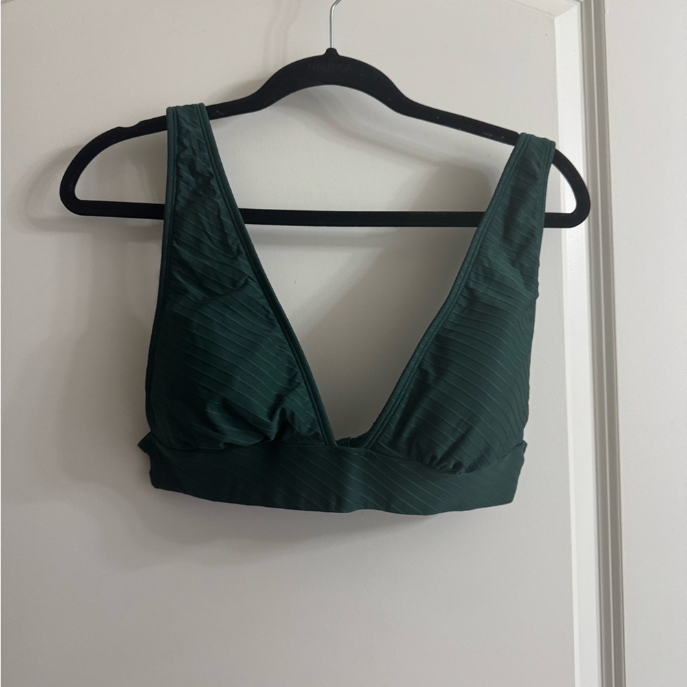 Xhilaration Green Plunge V-Neck Bra